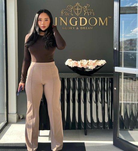 blonde muscle onlyfans sexy nude pics