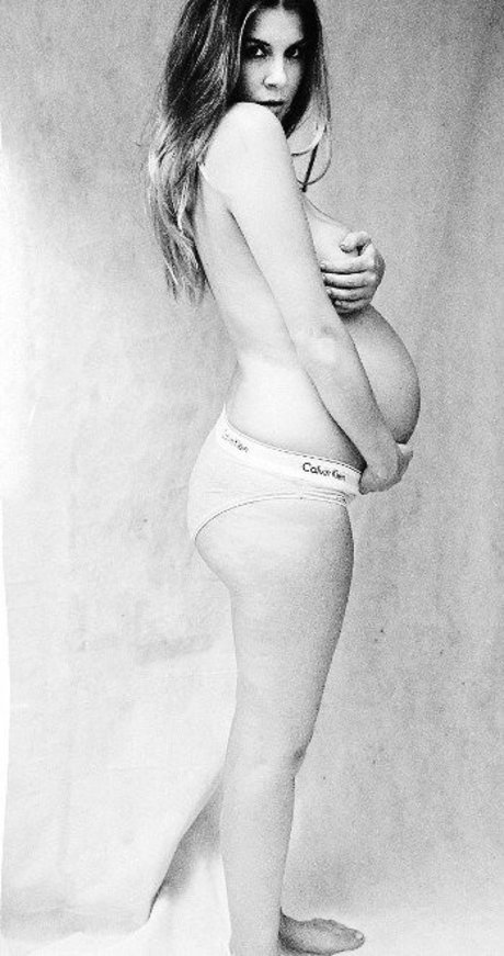 Pregnant Women nudes pornstar galleries