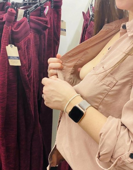 NipplyNurse star sexy pic