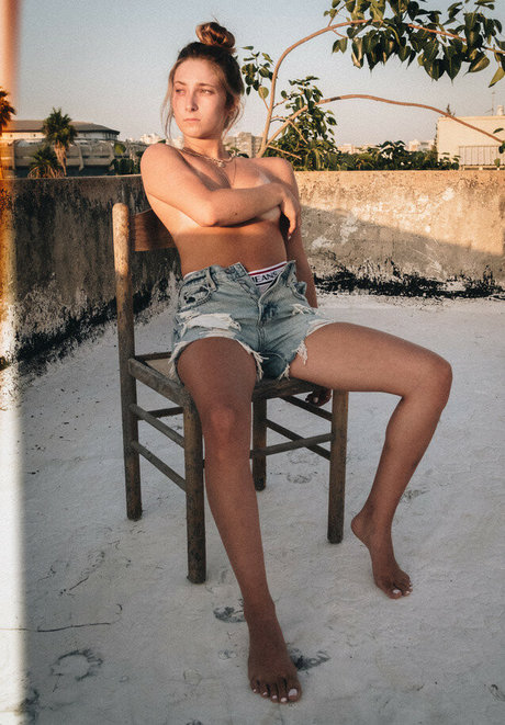 Noam Magen sexy pornstar archive