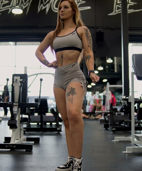 Natasha Gillem star top galleries