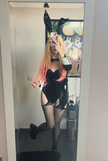 OMGPopx star nudes pictures