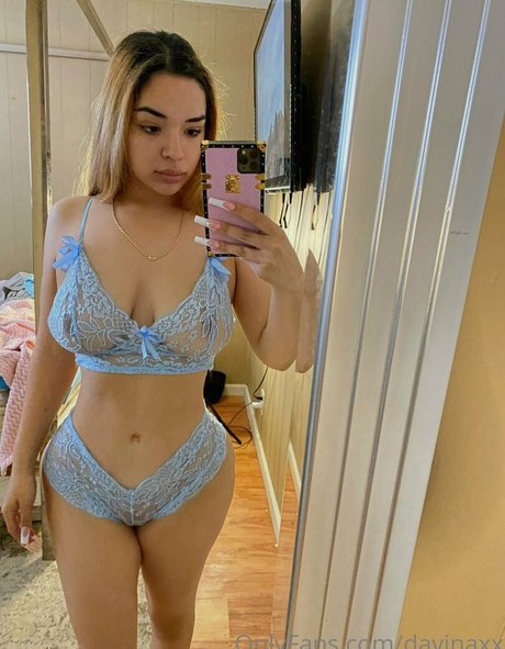 Davinaxxx pornstar nude gallery