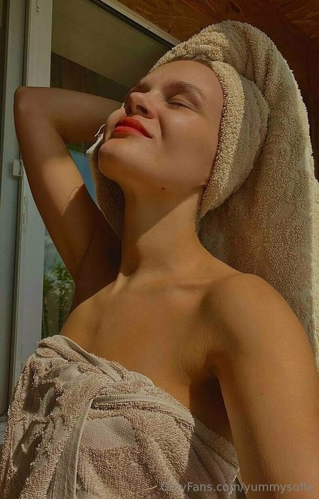 blonde deepthroat onlyfans nude pics