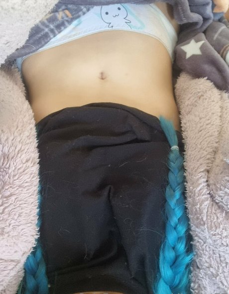 yourbluehairedwaifu exclusive actress img