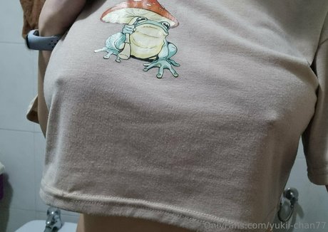 yourbluehairedwaifu naked pornstar image