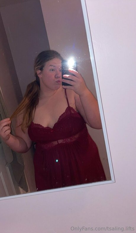 Tsaling lifts art pornstar pic