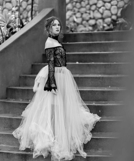 Jess Gabor sexy star pictures