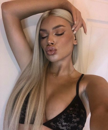 SloppyQueenUK nice actress images