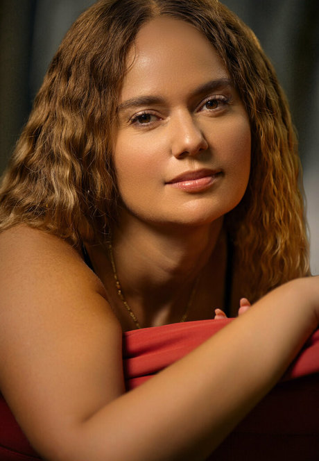 pamelaalexandra top star photos