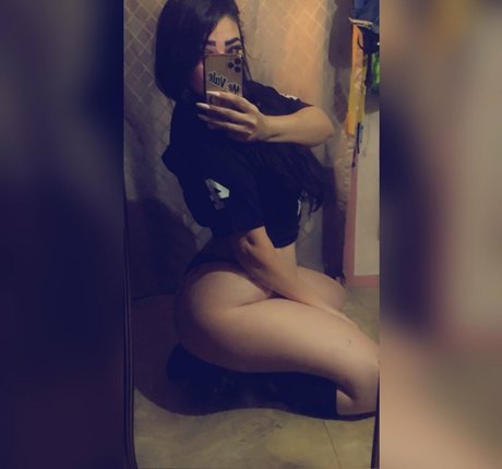 miss sandraa star pornographic picture