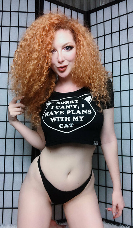 ashlewddae hd model img