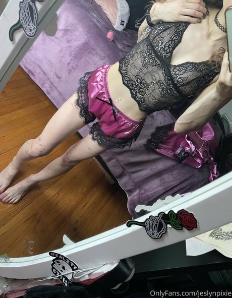 itsjeslynpixie model high quality img