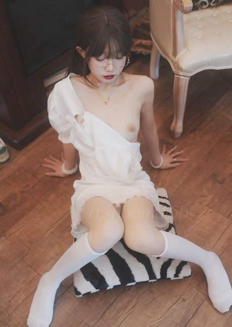 Shaomaibb model nude archive