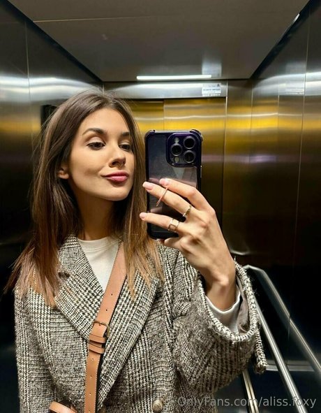 lingerie blowjob onlyfans pornographic pic