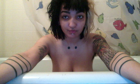 cuckold feet onlyfans pretty img