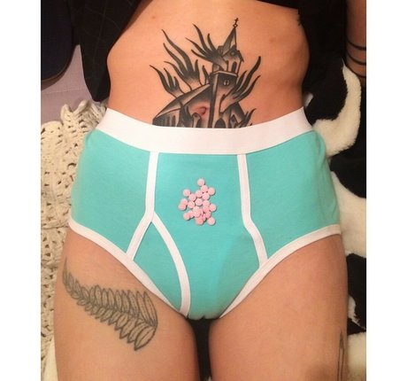 Noorann Matties hot actress pic