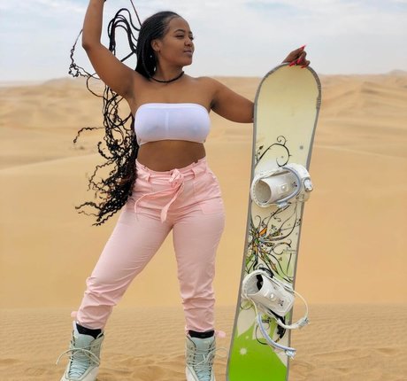 Bella Batista best actress photo