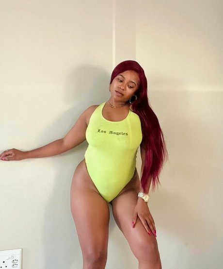 curvy nude onlyfans beautiful nude images