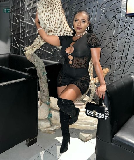 Bella Batista beautiful model galleries