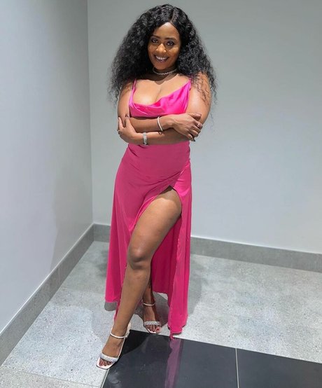 Bella Batista free star galleries