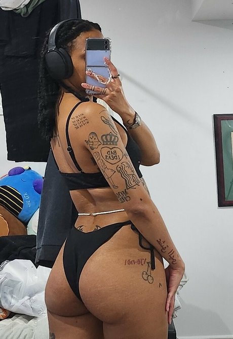 ebony squirt onlyfans sexy xxx pics