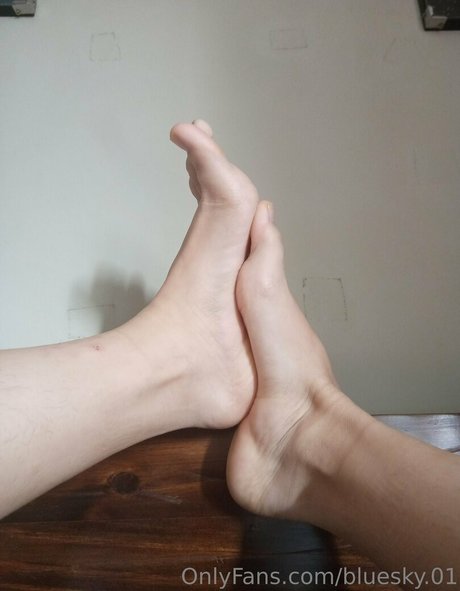 bluesky 01 model pretty images