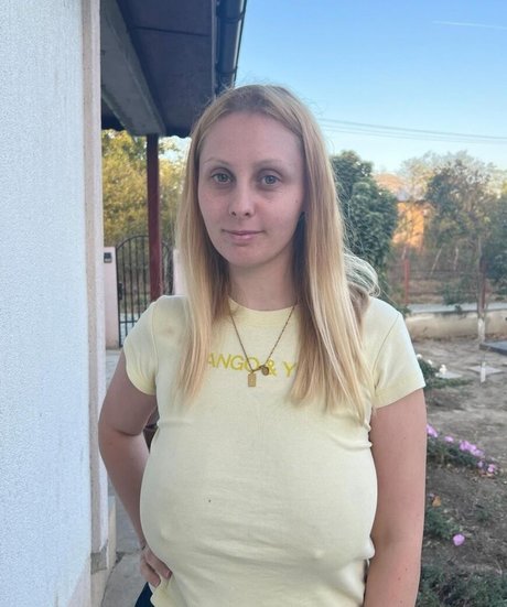 Elena Patronella erotic pornstar galleries