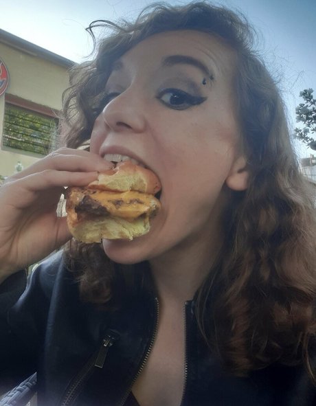 miss kris butt art pornstar pic