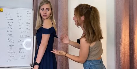 Kewas Asmr pornstar sexy pictures