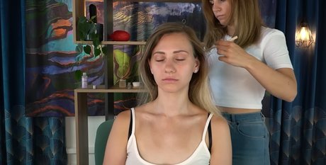 Kewas Asmr pretty actress image