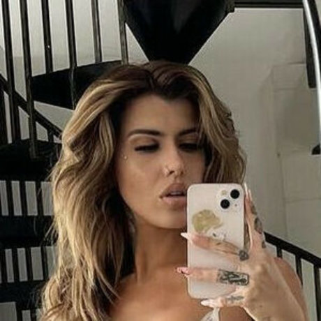 Crossmaiheart hot actress images