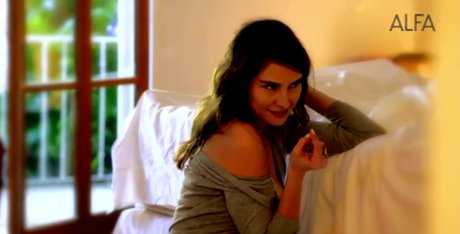 Lavinia Vlasak model art photos