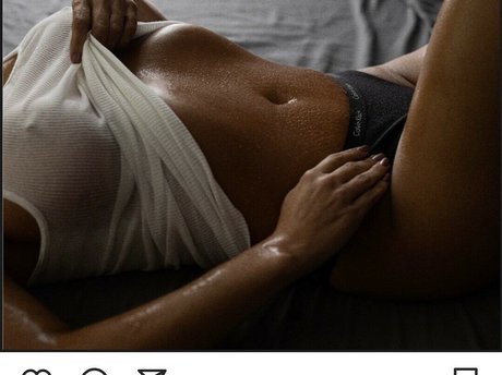 Brown Eyed Girl221 pornstar photo