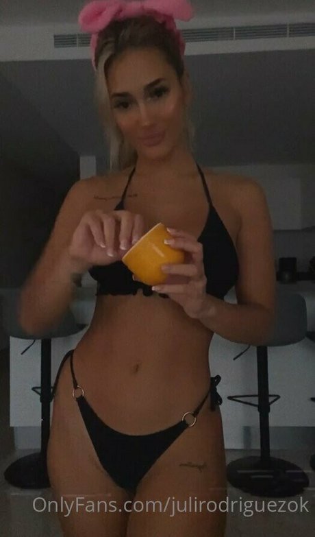 huge natural tits onlyfans perfect images