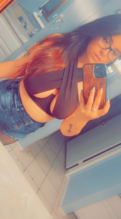 rosegirl242 model pretty photo