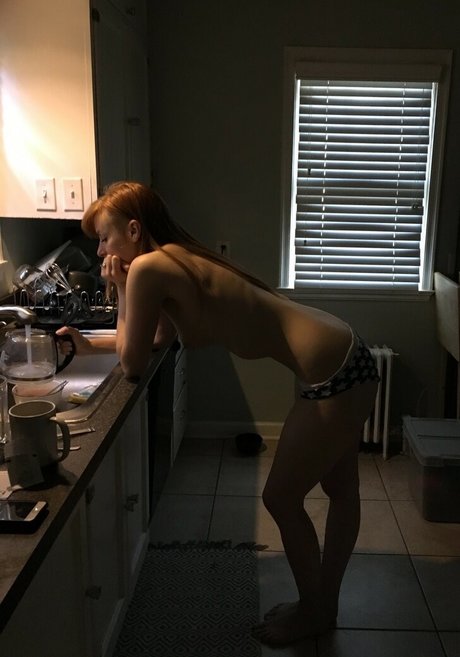 TravelDanielle pornstar nude image