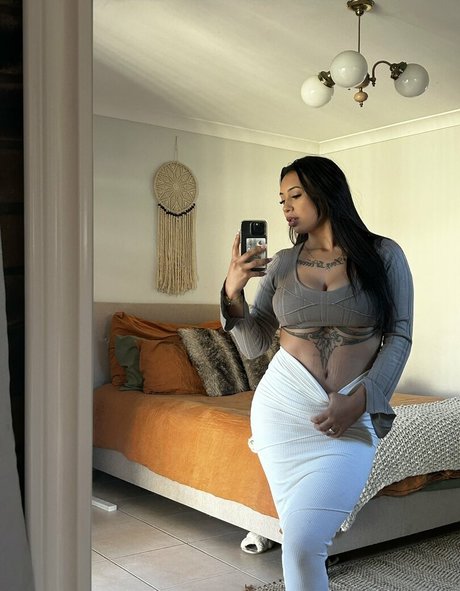 Cashmere Nelson best star picture