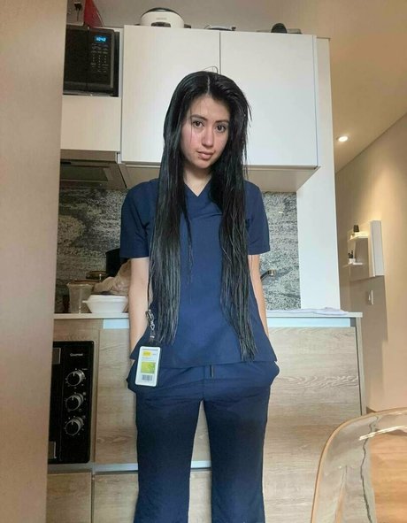 nursepilar model naked photos