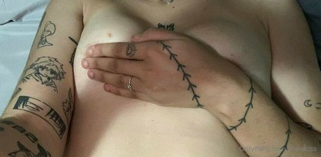 Shookiss star naked galleries