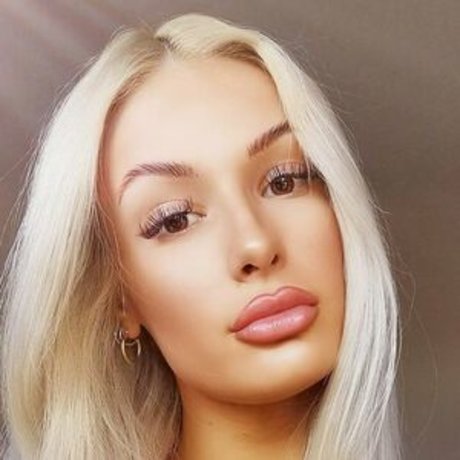 Courtney Fox actress images