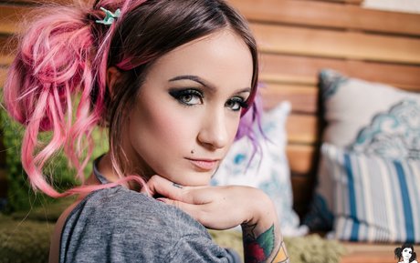 Delacour nice star galleries