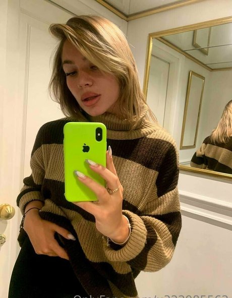 shemale masturbation onlyfans pornos photos