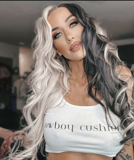 mirror onlyfans hot naked images