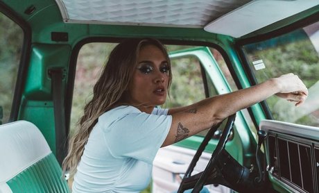 Sophia Scott star porn photos