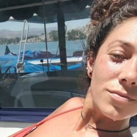 Chelsey Mart star exclusive photo