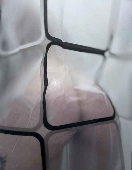 kellymay wow nude pornstar galleries