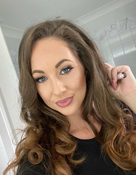 shemale masturbation onlyfans nude photo