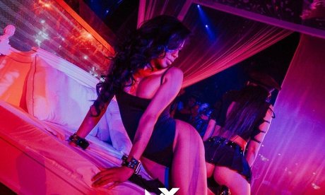 katrinamorenofree sexy pornstar img