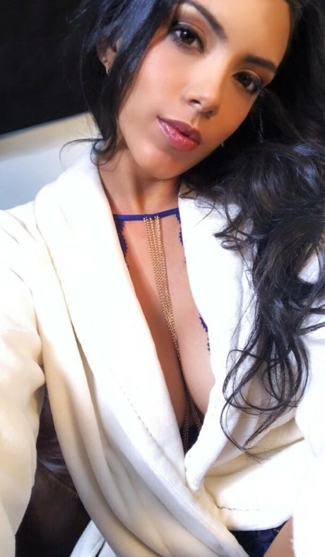 katrinamorenofree sexy actress images